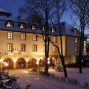 na-zamecku-hotel.praguehotelsweb.com/